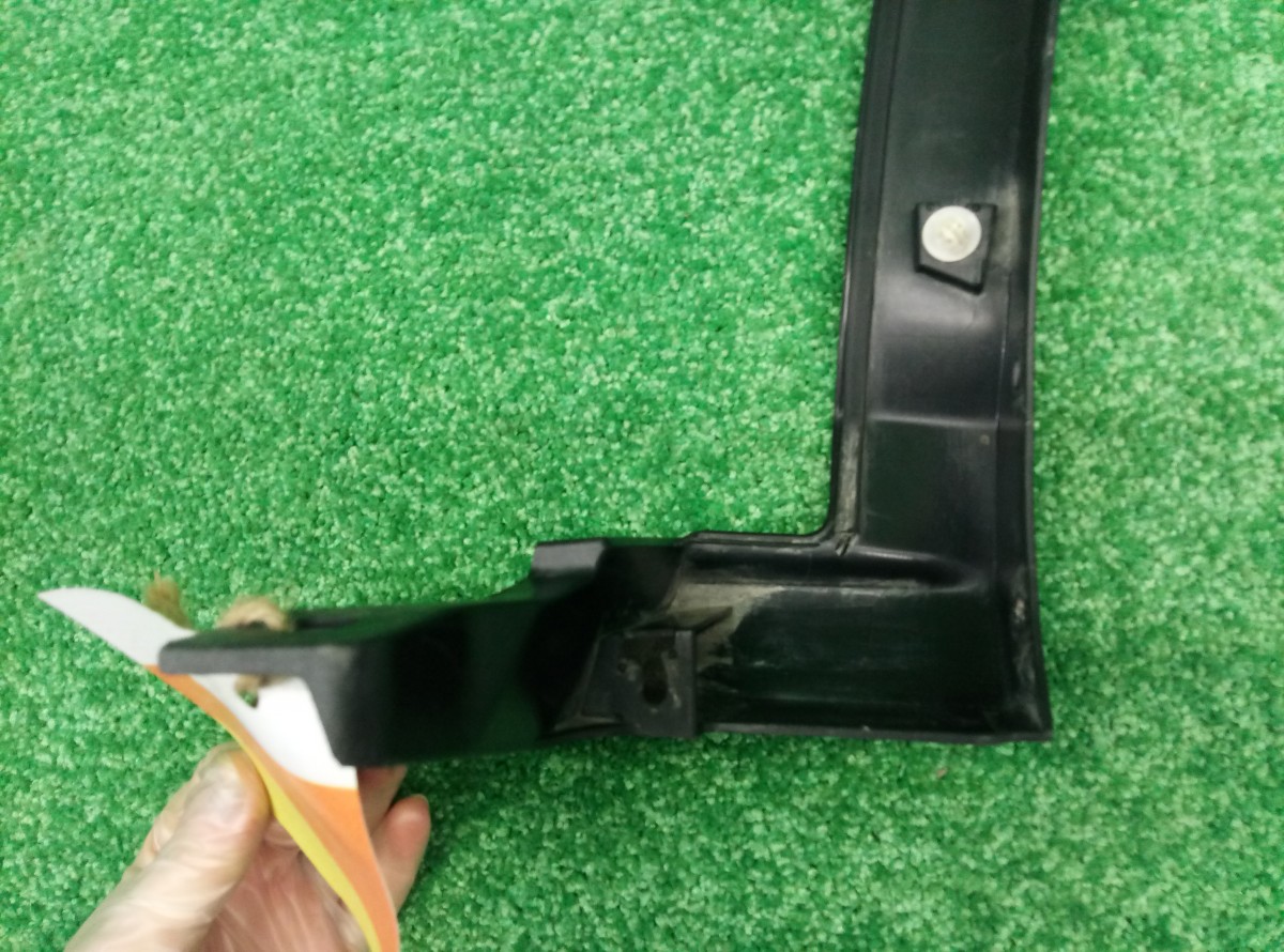 Накладка переднего крыла левого Lexus RX 4  7560248060 на Lexus RX 3