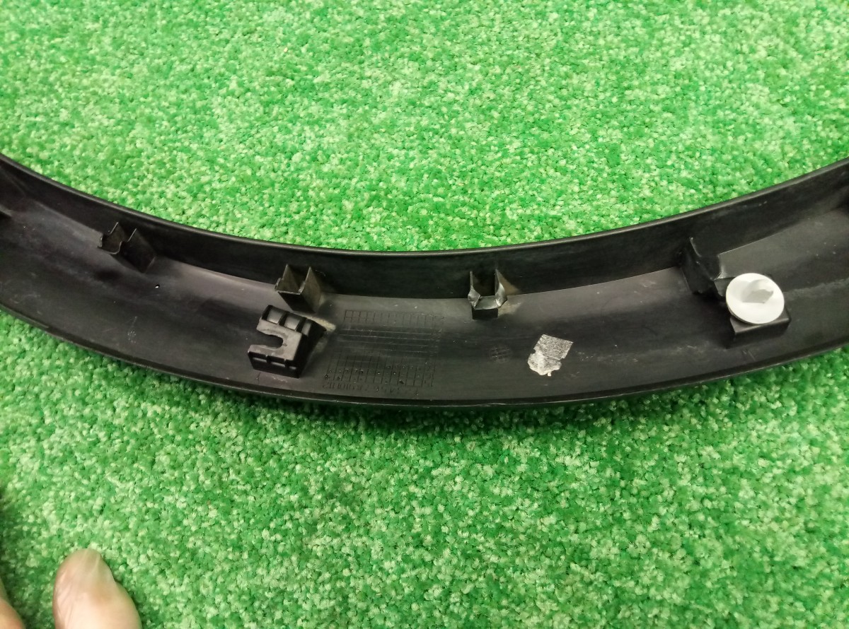Накладка на крыло задняя правая Nissan Qashqai J11 93828BM90A на Nissan Qashqai J11