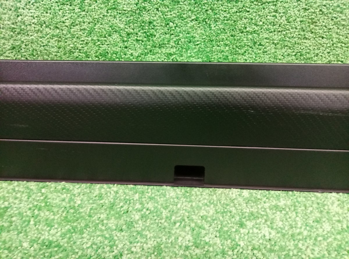 Накладка на порог наружная левая Geely Coolray SX11 6600125099 на Geely Emgrand EC7 