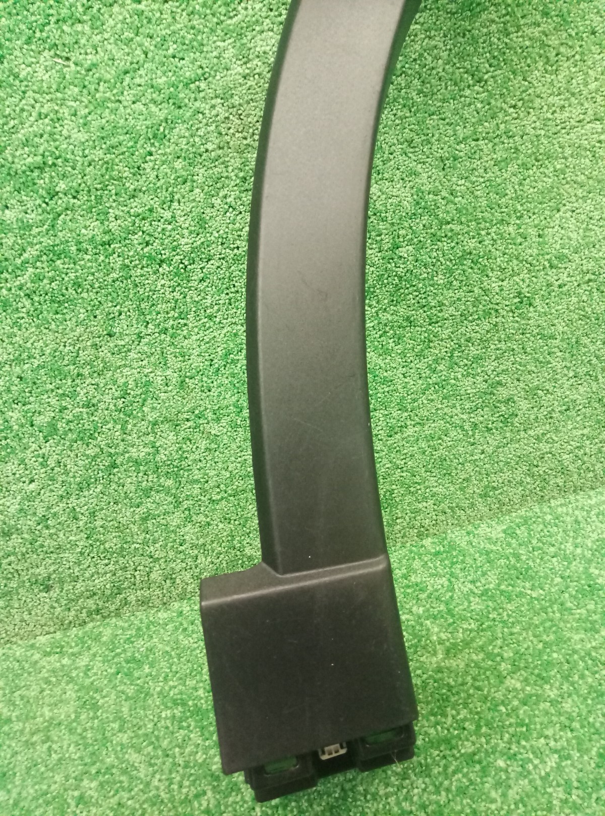 Накладка переднего крыла правого Mazda CX5 (KE) 2011-2015 KD5351W21 на Mazda CX5 (KE)