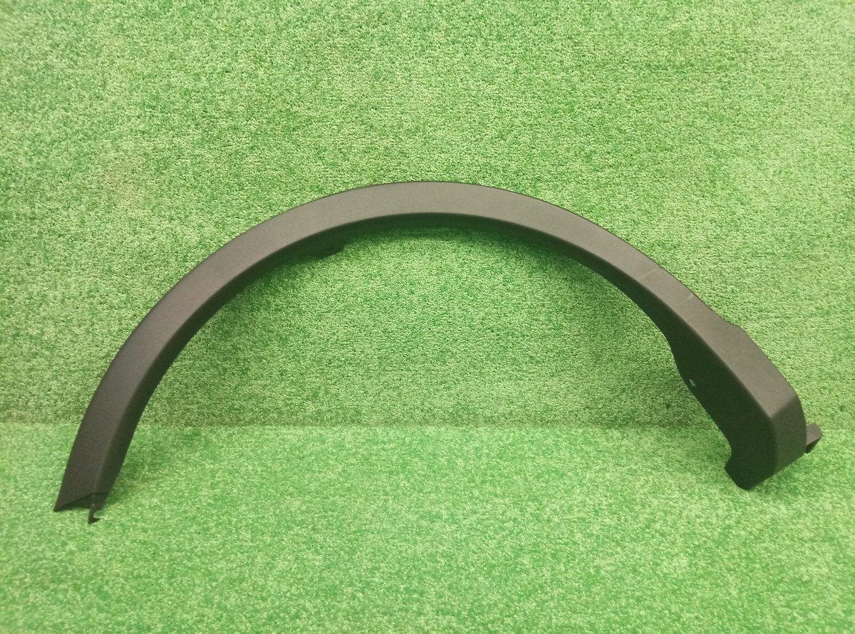 Накладка заднего крыла правого Toyota RAV 4  (CA40) 2012-2015 7560542190 на Toyota RAV 4  (CA40)