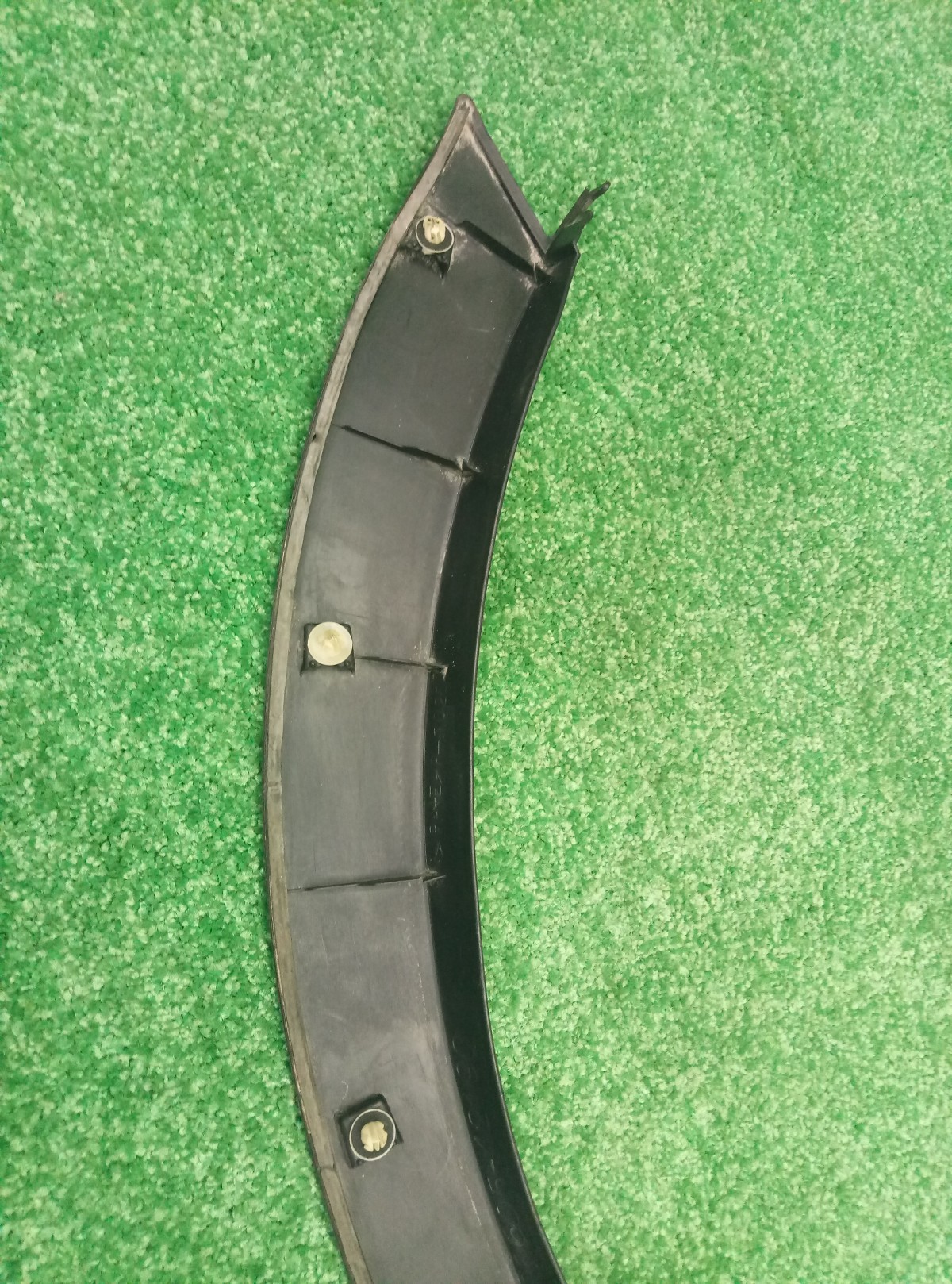 Накладка заднего крыла правого Toyota RAV 4  (CA40) 2012-2015 7560542190 на Toyota RAV 4  (CA40)