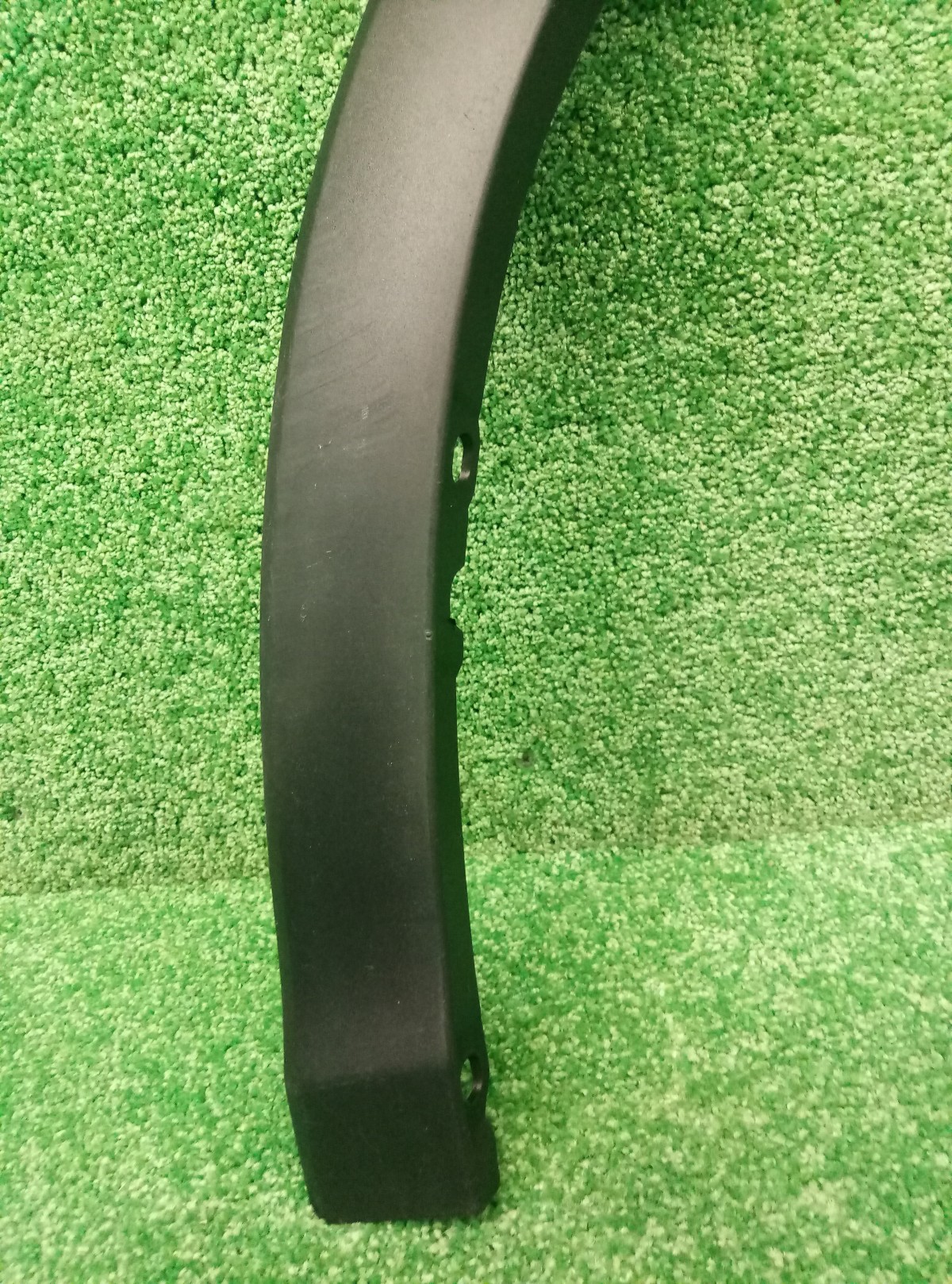 Накладка переднего крыла левого Toyota Highlander 2 (U40) 2007-2010  758720E010 на Toyota Highlander 2 (U40)