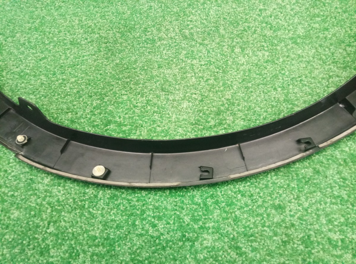 Накладка заднего крыла правого Toyota RAV 4  (CA40) 2012-2015 7560542190 на Toyota RAV 4  (CA40)