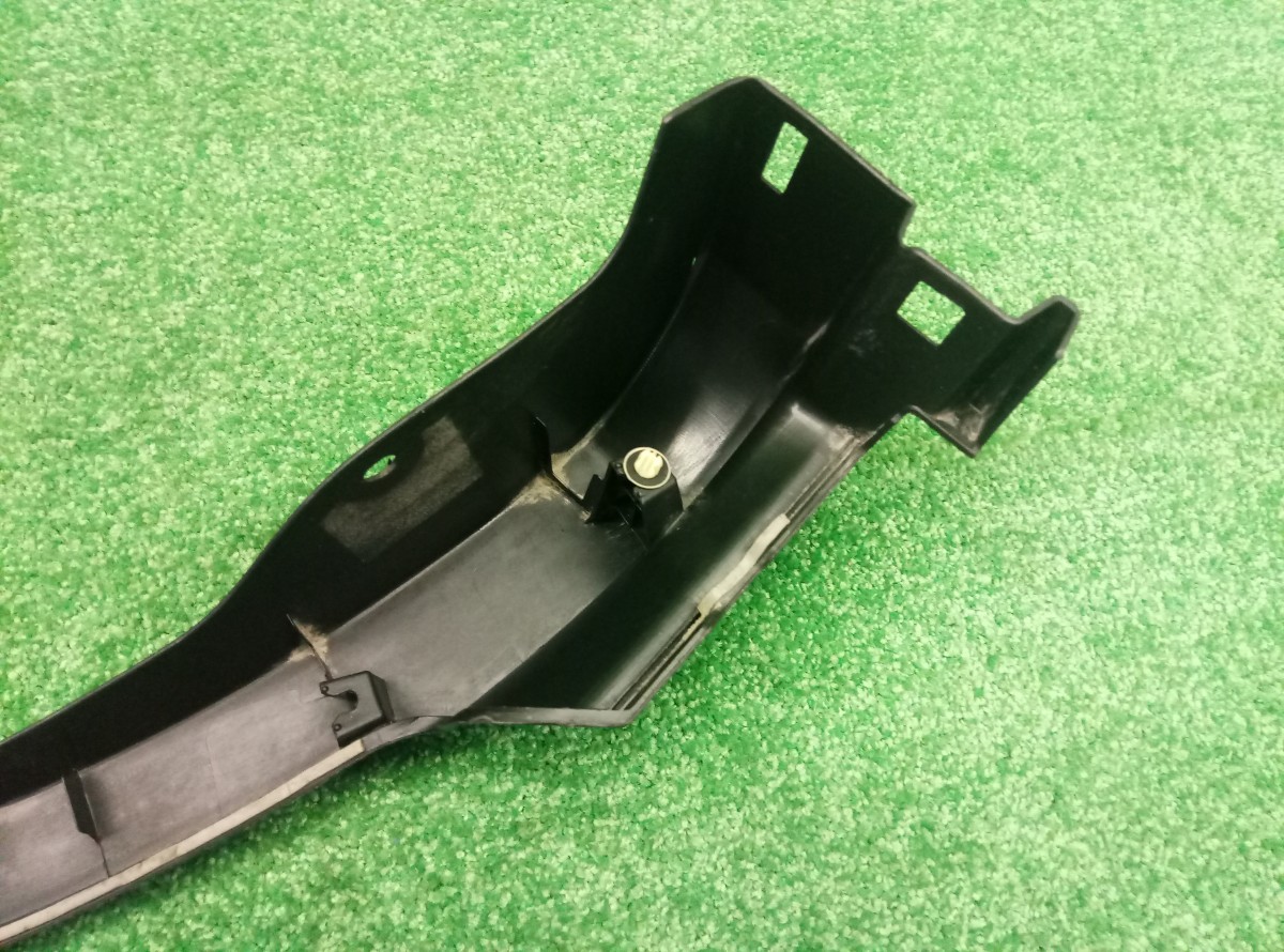 Накладка заднего крыла правого Toyota RAV 4  (CA40) 2012-2015 7560542190 на Toyota RAV 4  (CA40)