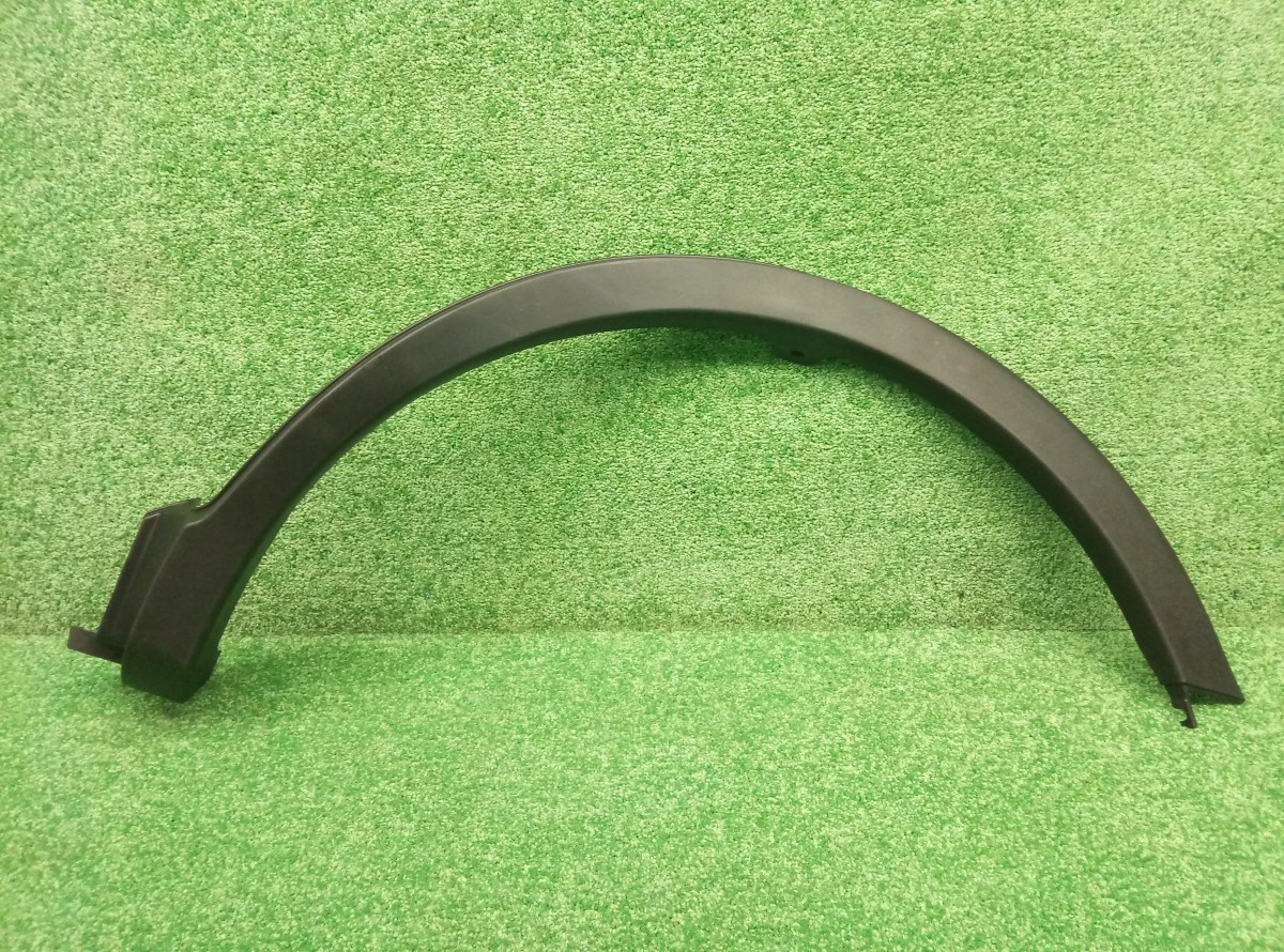 Накладка заднего крыла левого Toyota RAV 4  (CA40) 2012-2015 7560642190 на Toyota RAV 4  (CA40)