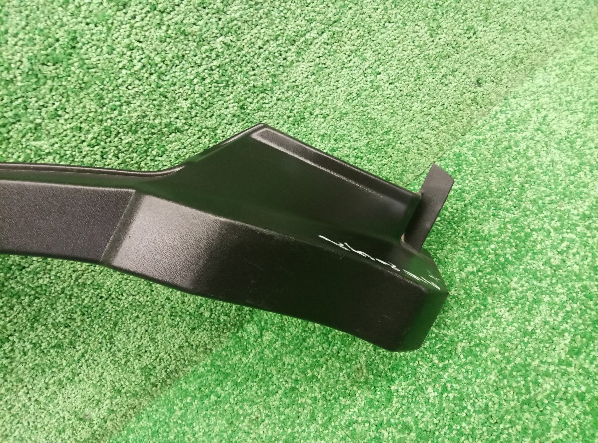 Накладка крыла заднего правого Toyota RAV4 XA40 7560542140 на Toyota RAV 4  (CA40)
