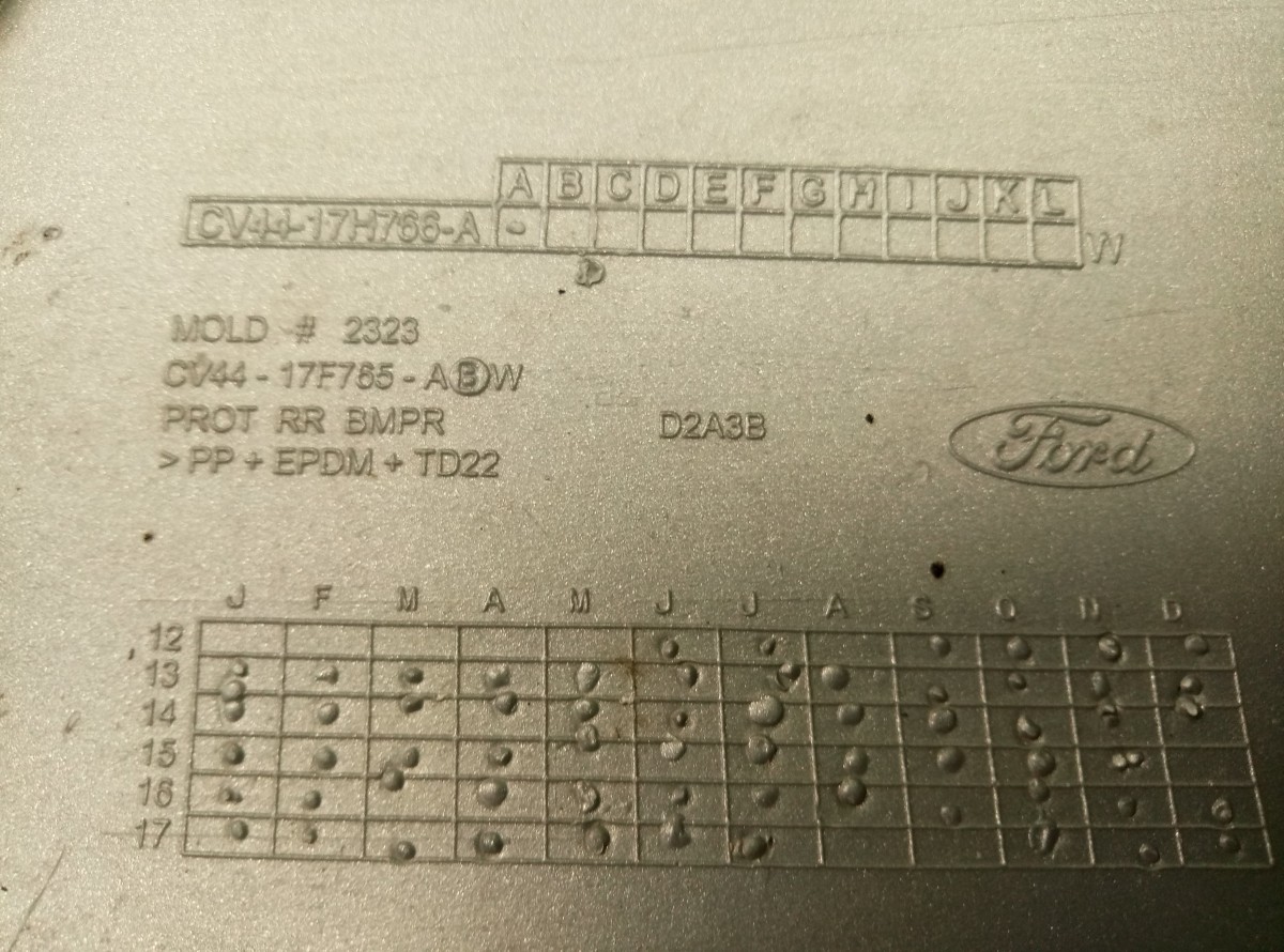 Юбка задняя Ford Kugo 2013 CV4417H766A на Ford Kuga 