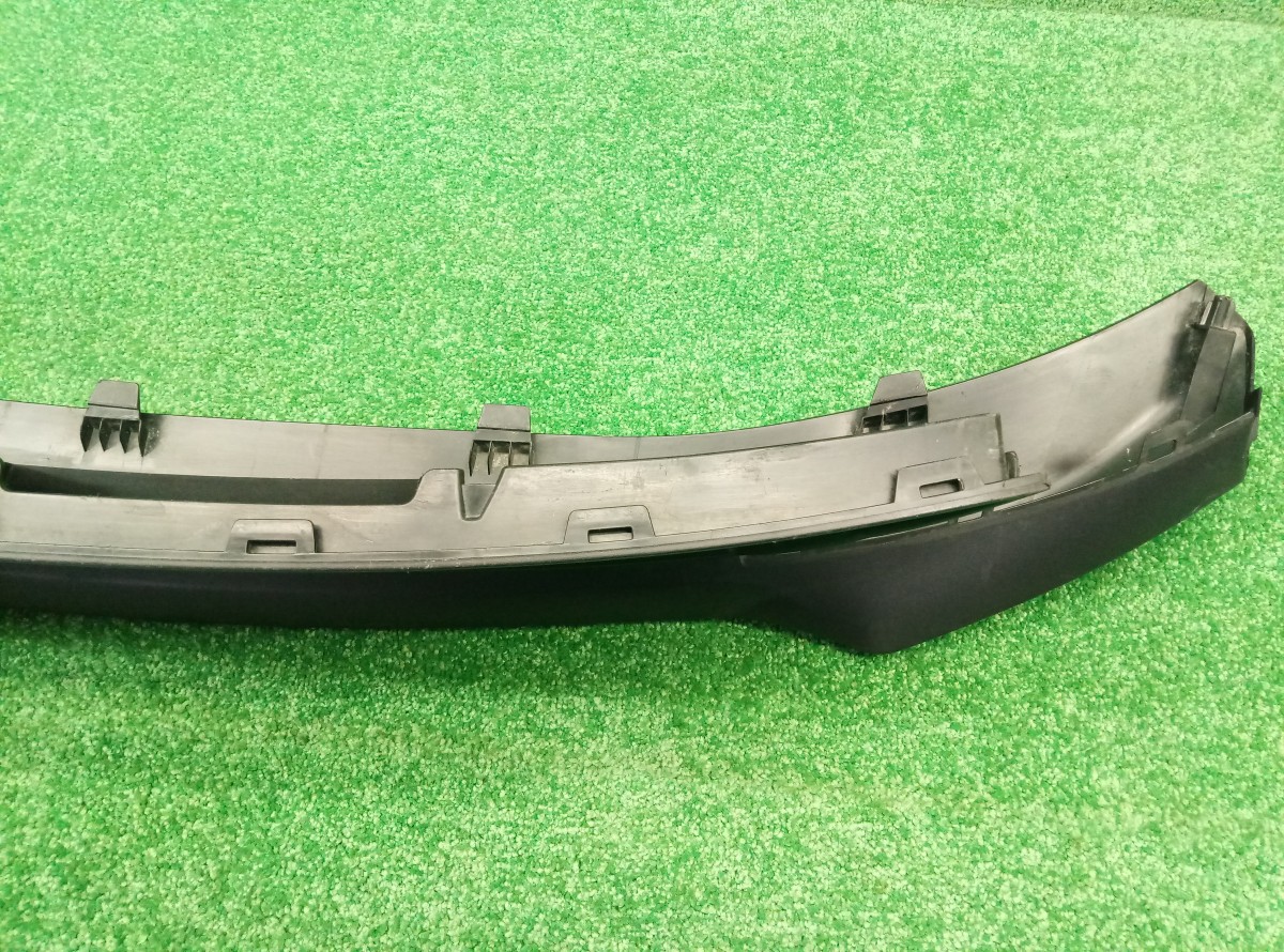 Решетка в бампер Kia Rio 4  2017 H086561700  на Kia Rio 4