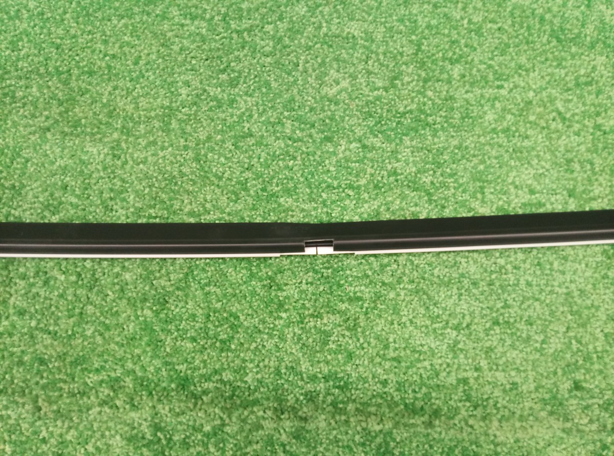 Молдинг лобового стекла Toyota Camry V70 5615333010 Новый на Toyota Camry V50
