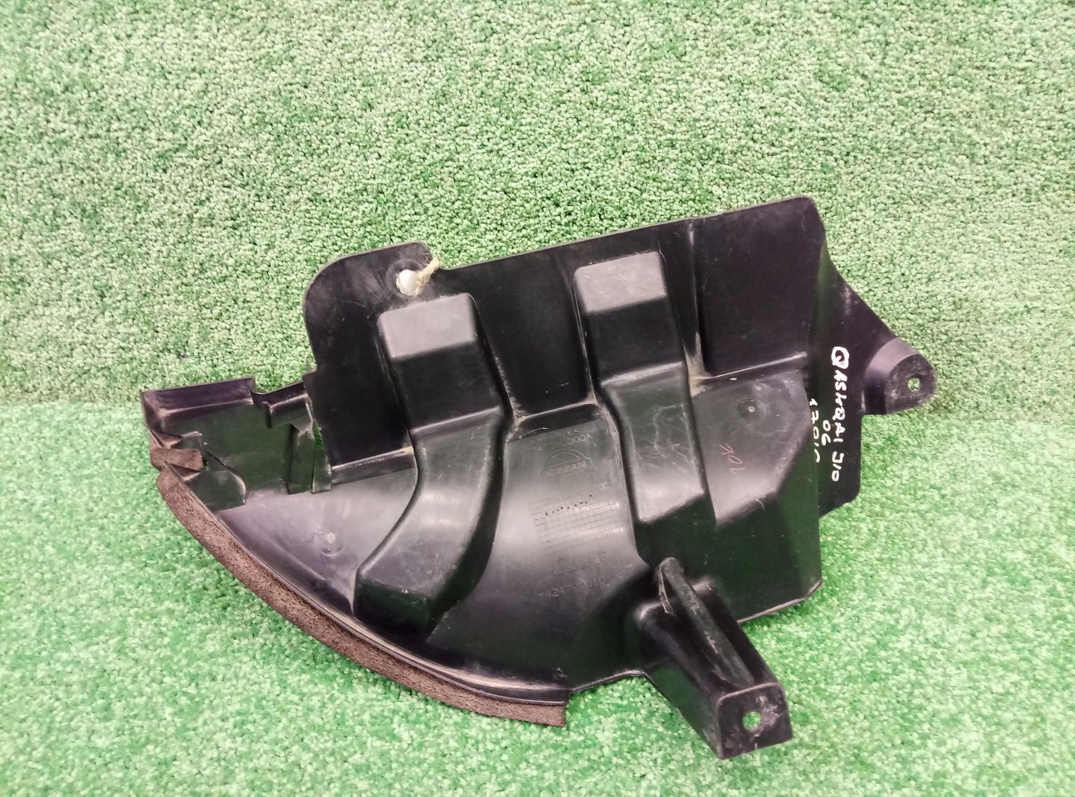 Защита антигравийная правая задняя Nissan Qashqai J10 2006-2010 74778JD00A на Nissan Qashqai J10