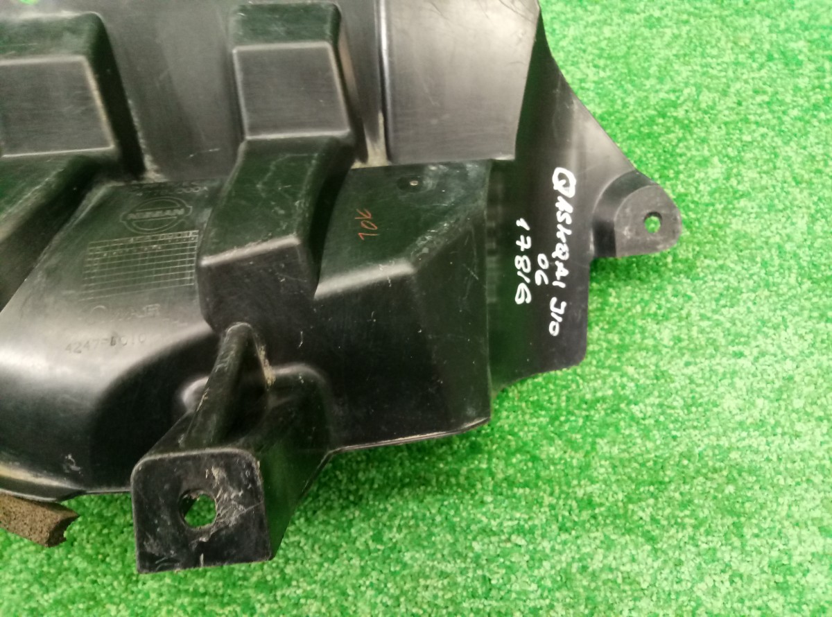 Защита антигравийная правая задняя Nissan Qashqai J10 2006-2010 74778JD00A на Nissan Qashqai J10