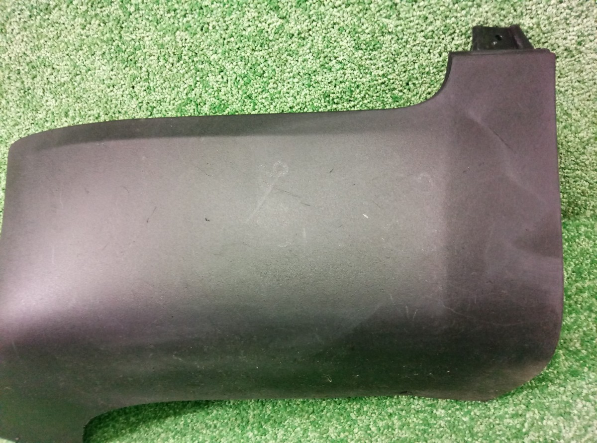 Накладка заднего бампера правого BMW X5 E70 2006-2010 51127242528 на BMW X5 E70