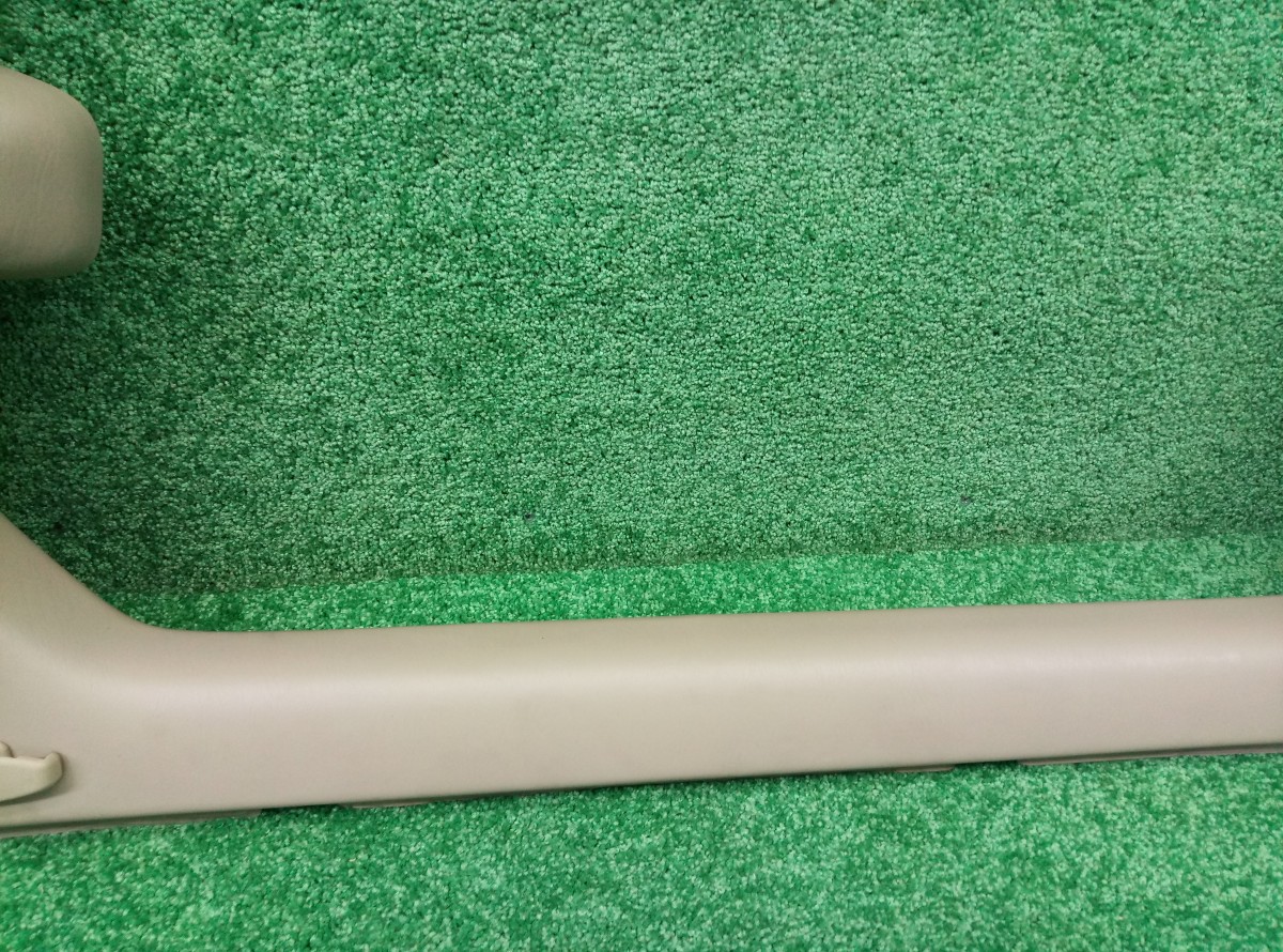Обшивка багажника Lexus LX 470 1998-2007       62472A60120 на Lexus LX 