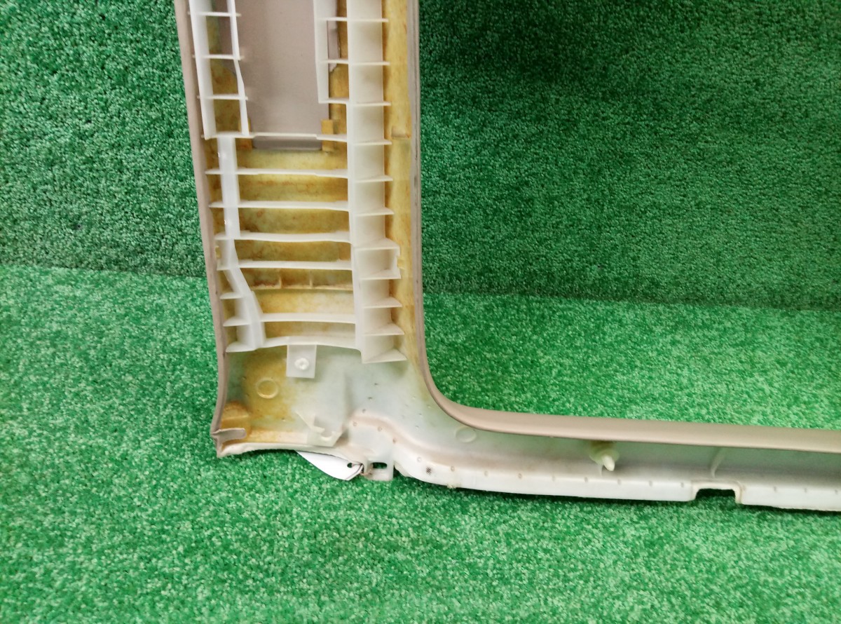 Обшивка багажника Lexus LX 470 1998-2007       62472A60120 на Lexus LX 