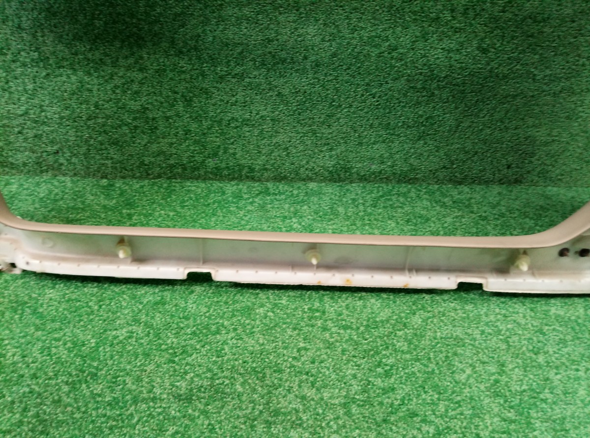 Обшивка багажника Lexus LX 470 1998-2007       62472A60120 на Lexus LX 