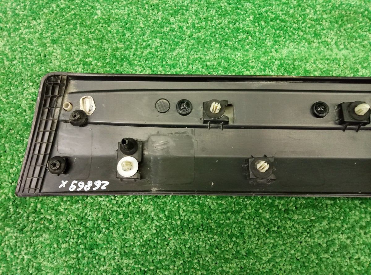 Накладка двери Geely Atlas 2016  6600221648 передняя левая на Geely Emgrand EC7 