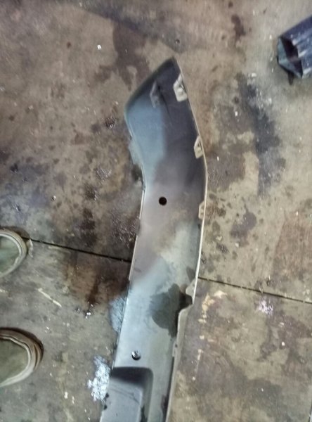 Юбка задняя Renault Megane 2 2002-2006 на Renault Megane 2