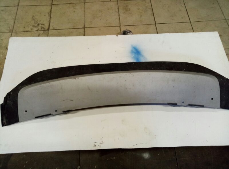 Юбка задняя BMW X5 E70 2006-2010 51127227766 на BMW X5 E70