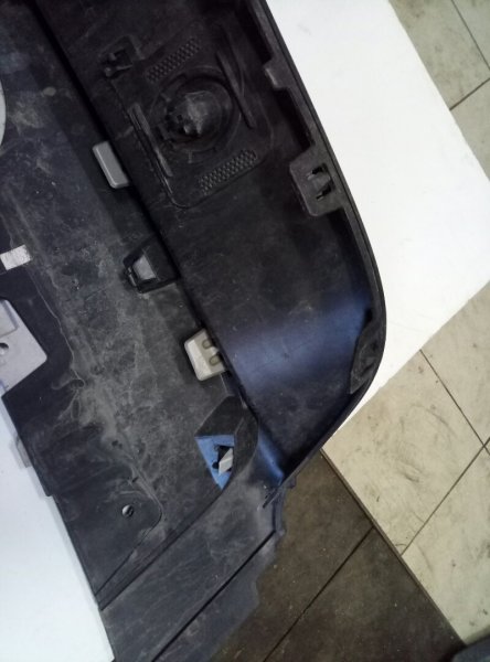 Юбка задняя BMW X5 E70 2006-2010 51127227766 на BMW X5 E70