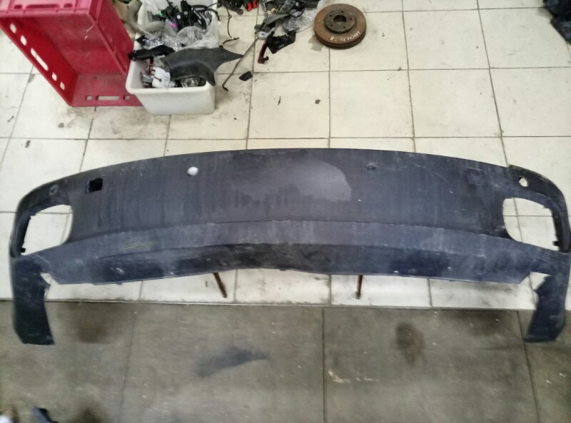 Юбка задняя BMW X5 E70 2006-2010 51127158438 на BMW X5 E70