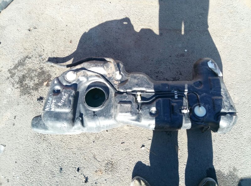 Бак топливный Nissan Note  2005-2009 на Nissan Note 