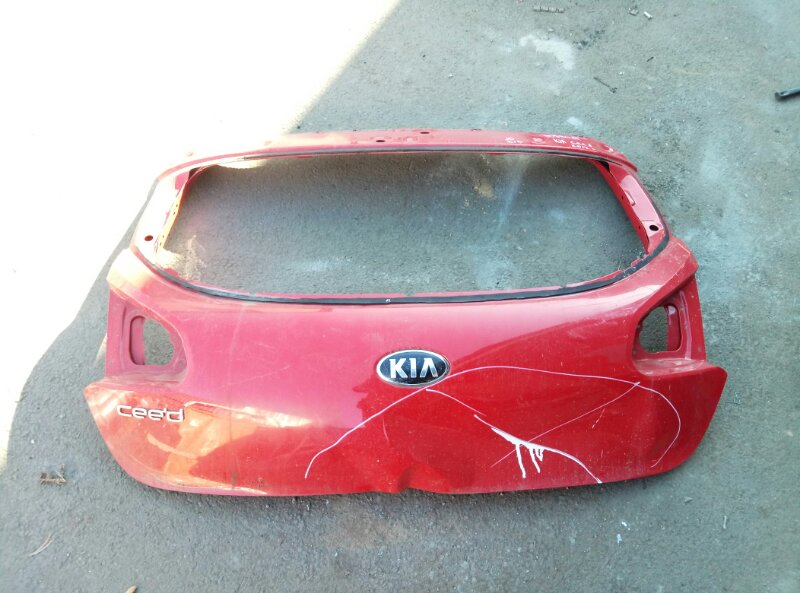 Кузов наружные элементы на Kia Ceed (JD)
