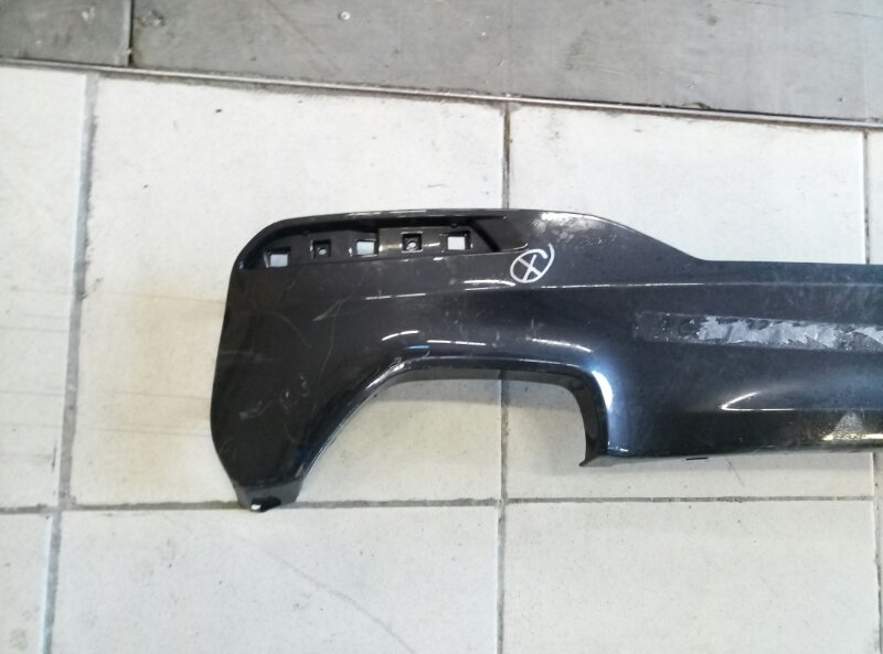 Накладка заднего бампера под номер BMW 5-Series(F10,F11,F07) 2009-2013 на BMW 5-Series(F10,F11,F07)
