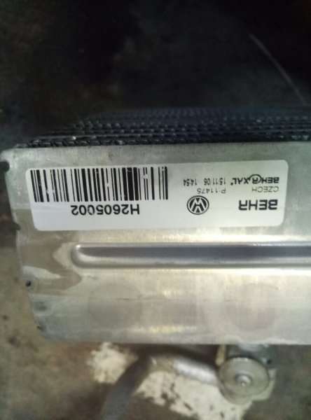 Радиатор кондиционера (конденсер) Skoda Fabia 1 (6Y) 1999-2004 на Skoda Fabia 1 (6Y)