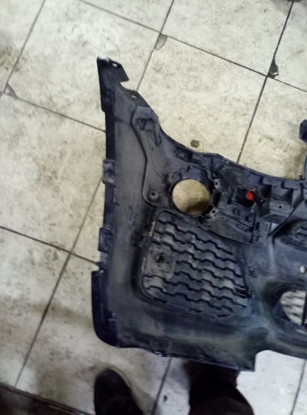Бампер передний BMW X3 (F25) 2010-2014 на BMW X3 (F25)