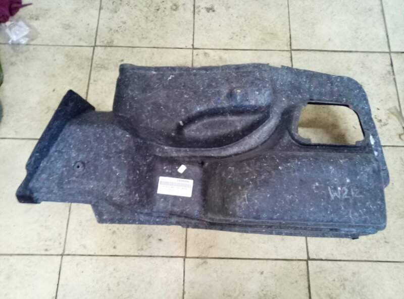 Обшивка багажника Mercedes-Benz E-Class W212,S212,C207 2009-2016 на Mercedes-Benz E-Class W212,S212,C207
