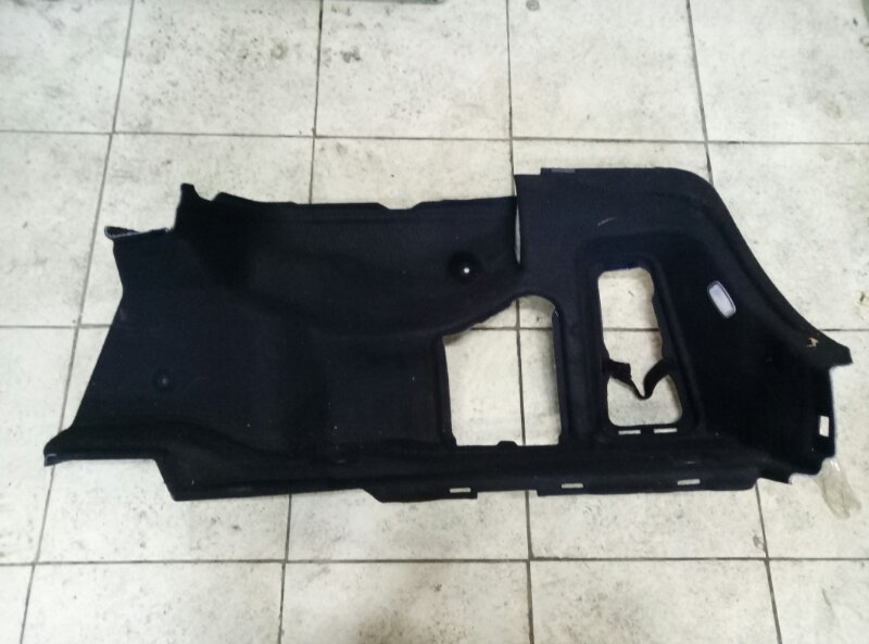 Обшивка багажника Mercedes-Benz E-Class W212,S212,C207 2009-2016 на Mercedes-Benz E-Class W212,S212,C207