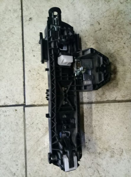 Ручка двери наружная правая Mercedes-Benz E-Class W212,S212,C207 2009-2016 на Mercedes-Benz E-Class W212,S212,C207