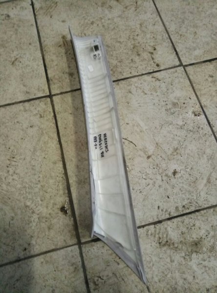 Обшивка стойки Mercedes-Benz E-Class W212,S212,C207 2009-2016 A2126906025  на Mercedes-Benz E-Class W212,S212,C207