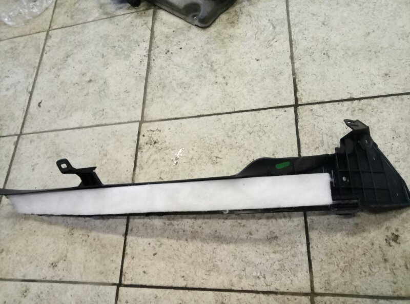 Обшивка салона Mercedes-Benz E-Class W212,S212,C207 2009-2016 на Mercedes-Benz E-Class W212,S212,C207