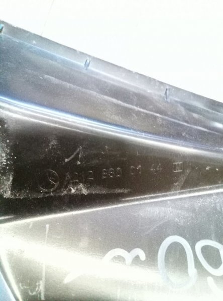 Решетка стеклооч. (планка под лобовое стекло) Mercedes-Benz E-Class W212,S212,C207 2009-2016 на Mercedes-Benz E-Class W212,S212,C207