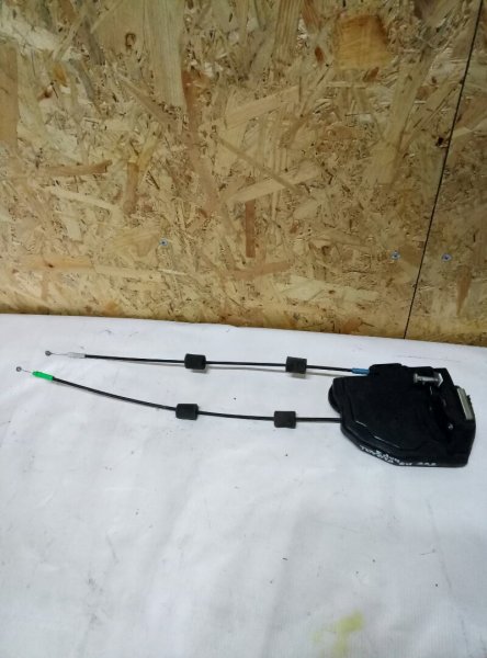 Замок двери задней правой Toyota RAV 4 (XA30) 2005-2010 на Toyota RAV 4 (XA30)