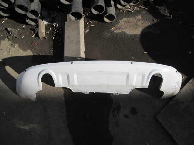 Накладка заднего бампера под номер Audi Q5 8R 2008-2012 на Audi Q5 8R
