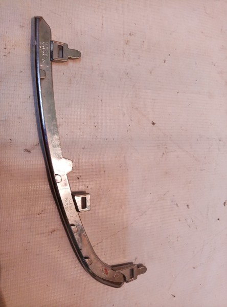 Решетка радиатора Toyota Land Cruiser Prado 150 2009-2013 5312360150 на Toyota Land Cruiser Prado 150