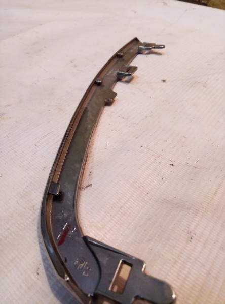 Решетка радиатора Toyota Land Cruiser Prado 150 2009-2013 5312260180 на Toyota Land Cruiser Prado 150