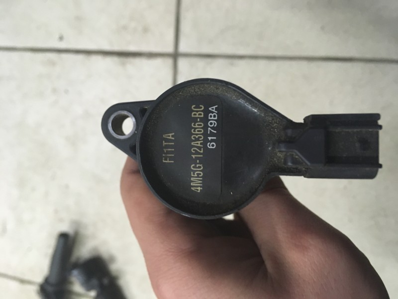 Катушка зажигания Ford Focus 2 2005-2008 на Ford Focus 2