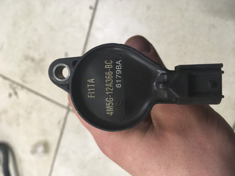 Катушка зажигания Ford Focus 2 2005-2008 на Ford Focus 2