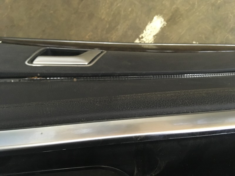 Обшивка двери задней правой Mercedes-Benz E-Class W212,S212,C207 2009-2016 на Mercedes-Benz E-Class W212,S212,C207