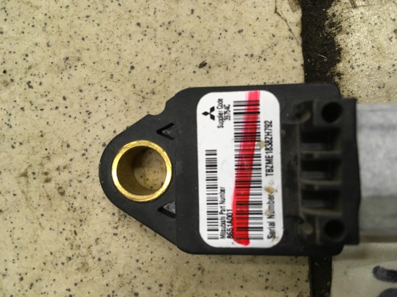 Датчик AIR BAG Mitsubishi Lancer X 2007-н.в. на Mitsubishi Lancer X