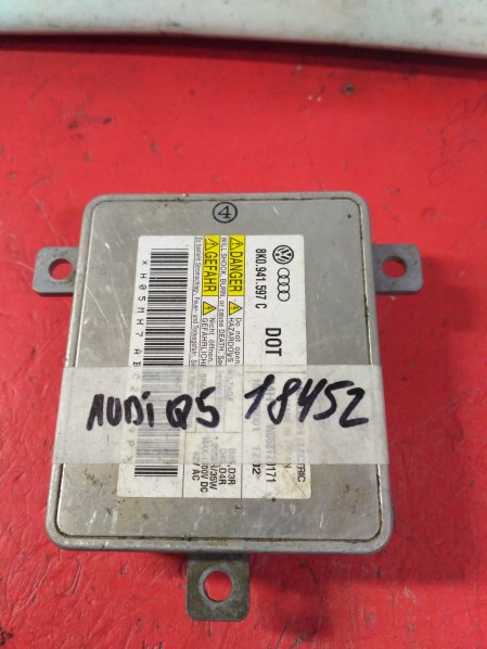 Блок ксеноновой лампы Audi Q5 8R 2008-2012 на Audi Q5 8R