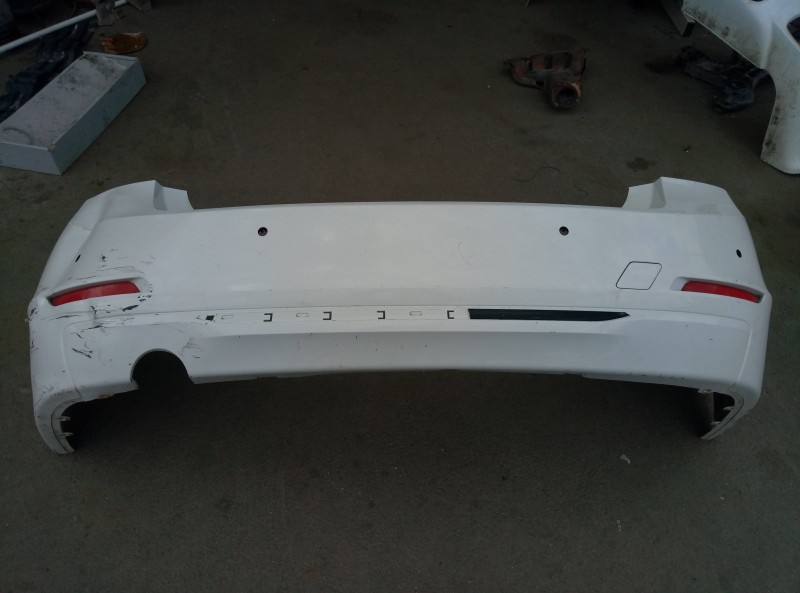 Бампер задний BMW 3-Series (F3x) 2011-2016 на BMW 3-Series (F3x)