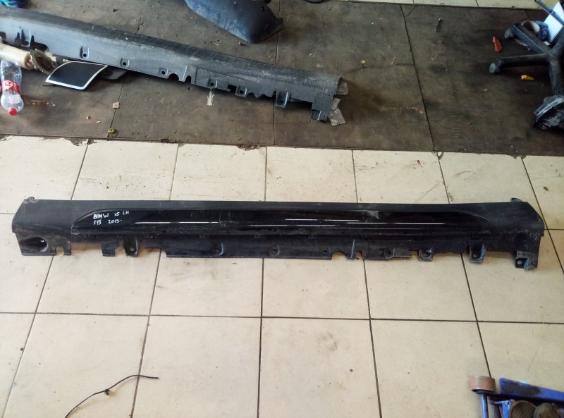 Накладка на порог (наружная) BMW X5 F15 2013-н.в. на BMW X5 F15