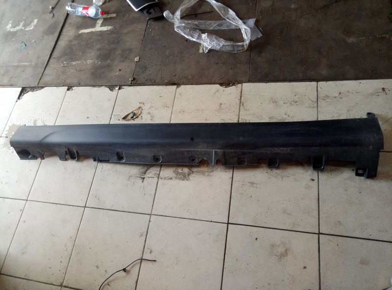 Накладка на порог (наружная) BMW X5 F15 2013-н.в. на BMW X5 F15