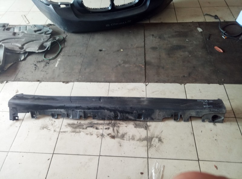 Накладка на порог (наружная) BMW X5 F15 2013-н.в. на BMW X5 F15