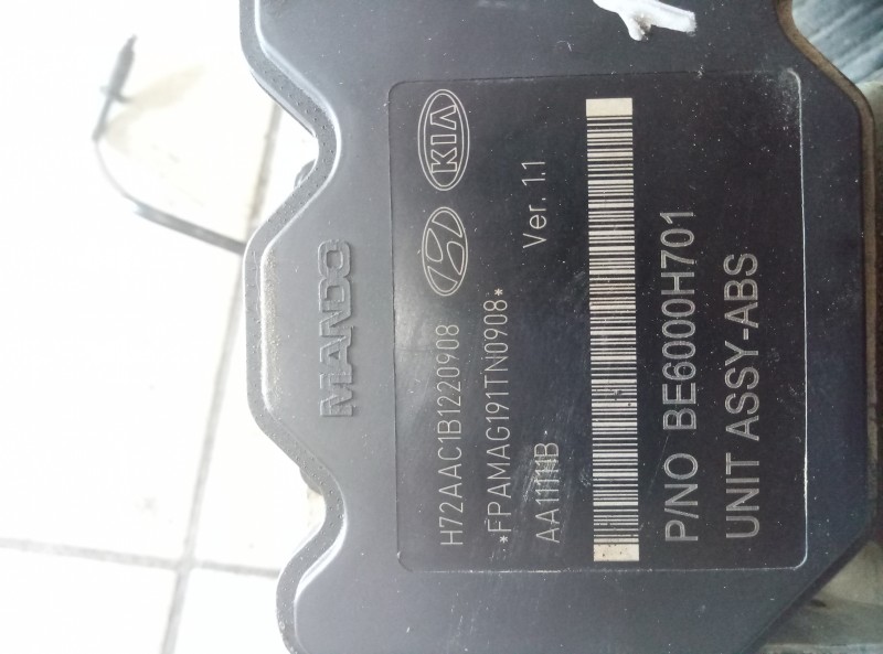 Блок ABS (насос) Kia Rio 3 2011-2015 на Kia Rio 3